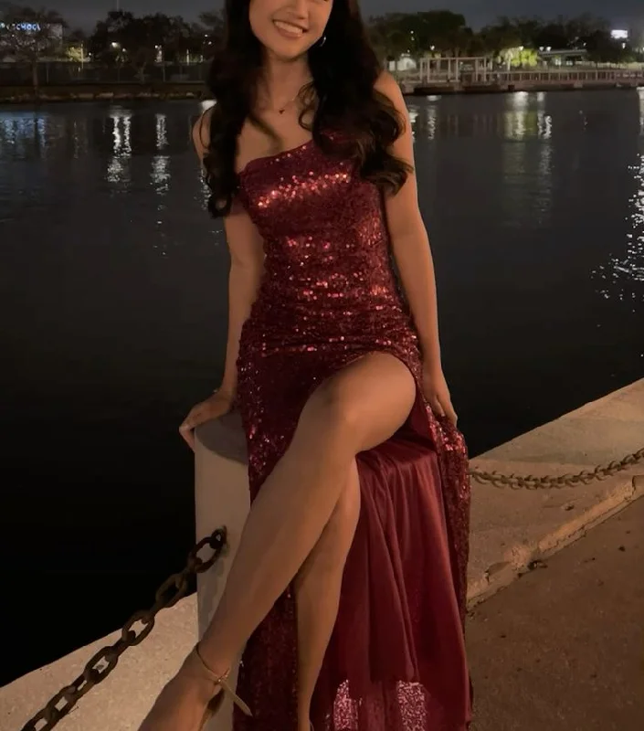 Women's Functional Apparel For Outdoor Activities Refined Look Shinning Burgundy Sequins Sleeveless Long Prom Dress with Split      cg25300