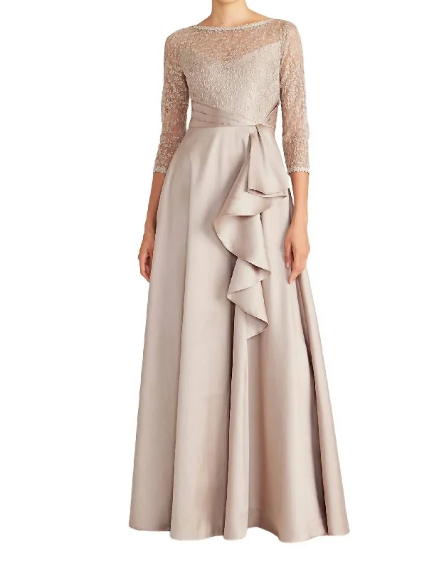 Casual Clothes For Women Y2K Nostalgic Fashion Look Zola Bateau Mikado Lace Gown In Clay